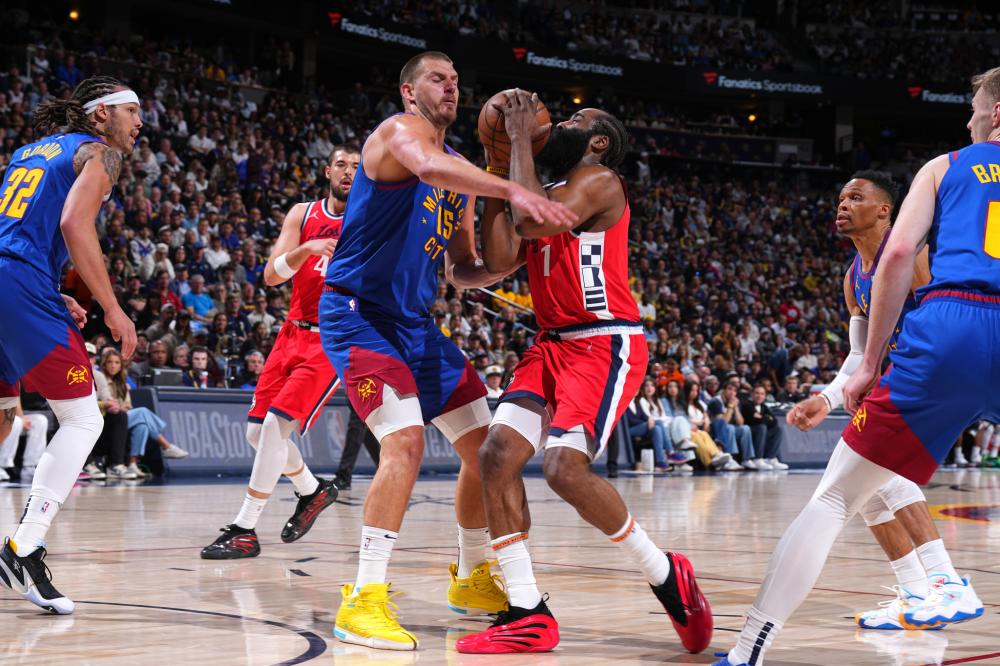 努力拼搏的 努力拼搏的