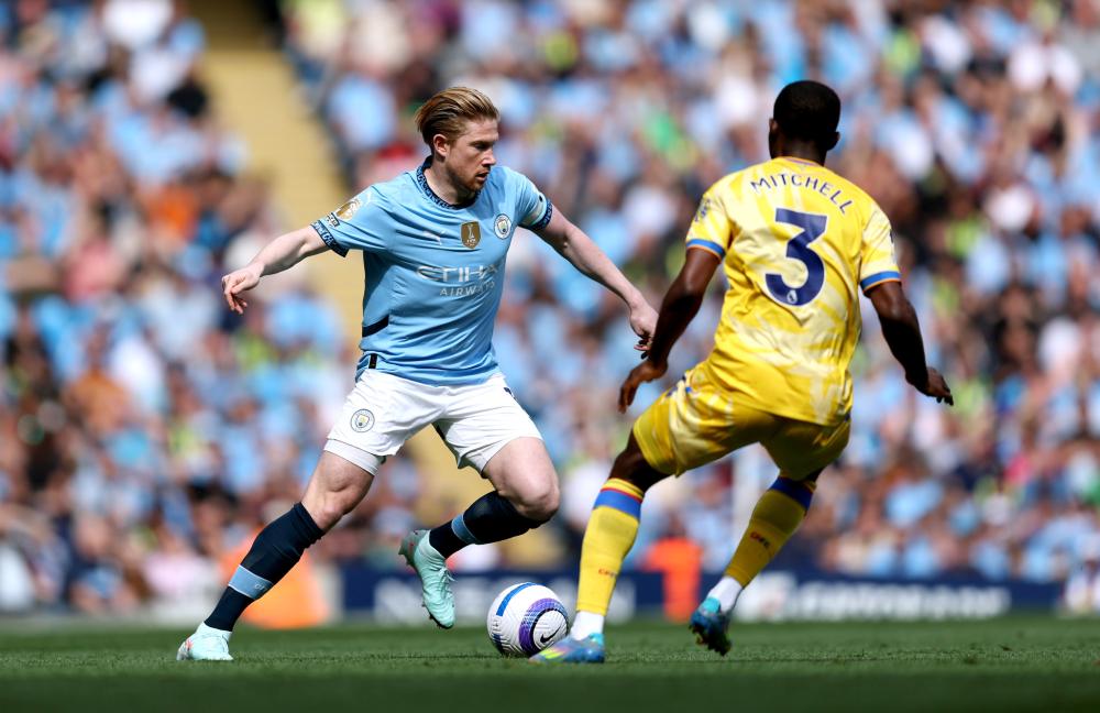 軍地位的重 軍地位的重